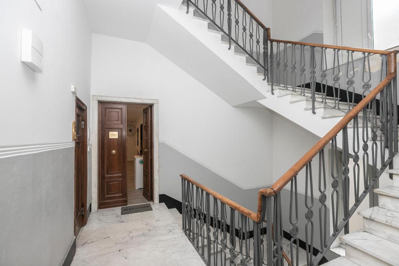 Real Italian Estate - Maps Apartment Генуа Екстериор снимка
